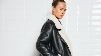 Tem este casaco guardado? Vá já buscá-lo que volta a ser must-have da estação