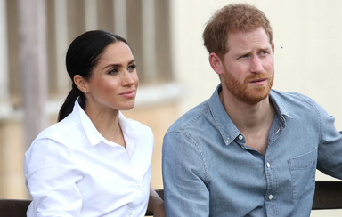 Meghan confronta Harry sobre a relação com Eugenie e Beatrice