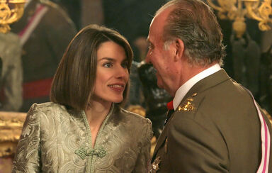 Livro expõe tensões entre Juan Carlos e Letizia, afetando relação com Leonor e Sofia