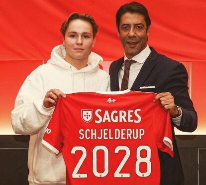 Polémica na Luz. Jogador é acusado por partilhar vídeo sexual de menores e fala em 'erro estúpido'. Rui Costa defende-o