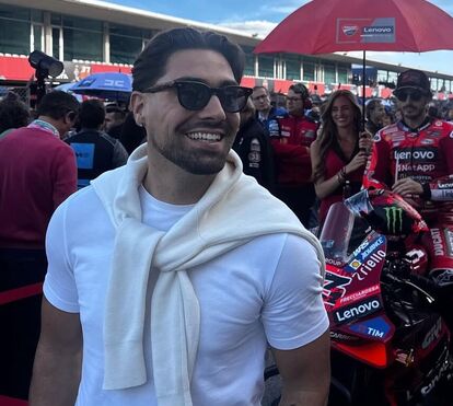 A prova da traição?! Daniel Gregório aos beijos com desconhecida em discoteca algarvia