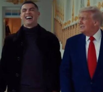 A boa-disposição reinou no encontro entre Cristiano Ronaldo e Donald Trump. Fica o vídeo do momento