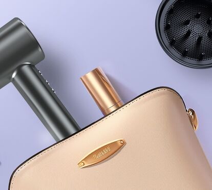 Adeus frizz! O secador iónico que vai melhorar o seu penteado está em promoção na Black Friday