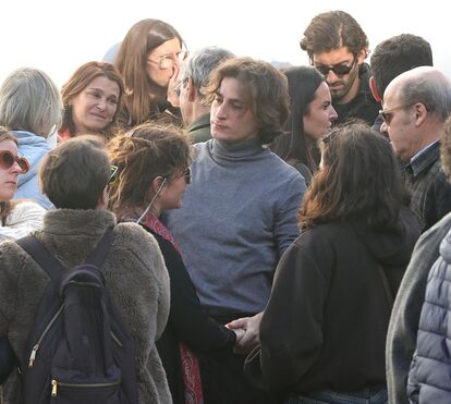 Dor e consternação: atores unidos na despedida a Almeno Gonçalves