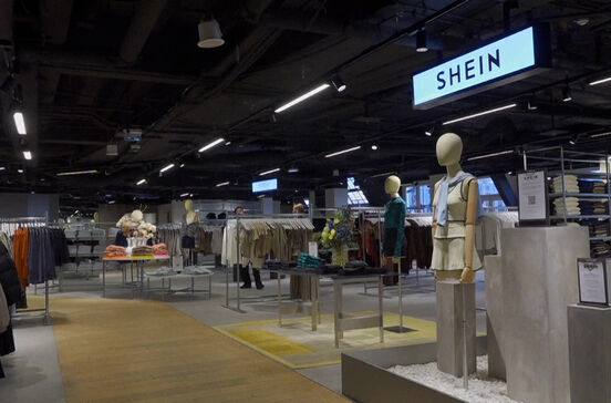 A inauguração da loja permanente da Shein em Paris está a gerar enorme controvérsia! Perceba as razões da polémica
