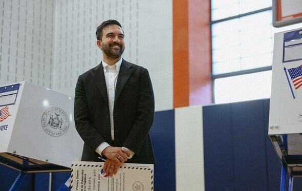 Zohran Mamdani, novo mayor de Nova Iorque, promete mudanças progressistas
