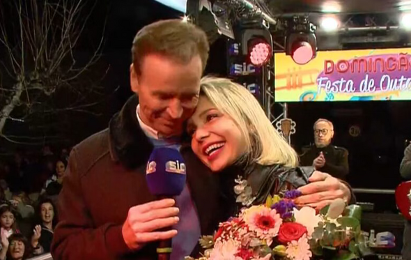 Luciana Abreu emociona-se ao despedir-se da SIC, durante a 'Festa de Outono'