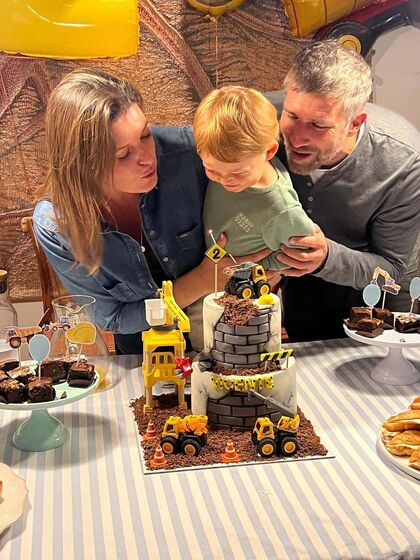 Maria Botelho Moniz e Pedro Bianchi Prata festejam o aniversário do filho Vicente