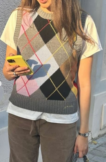 Camisola do avôzinho? Esqueça isso! Este é o padrão do tempo frio