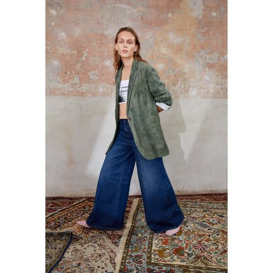 Um 'comeback' (in)desejado: a bombazina