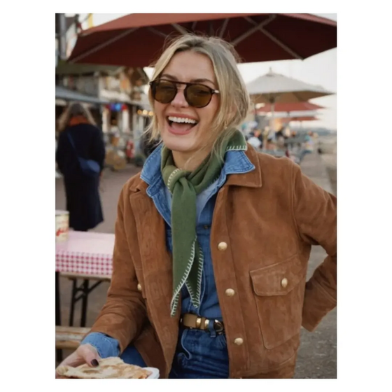 Se é para gastar dinheiro então invista na peça-estrela da temporada: o blusão de pele castanha