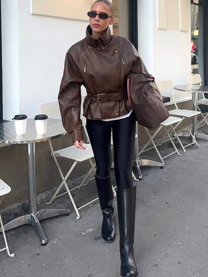 Se é para gastar dinheiro então invista na peça-estrela da temporada: o blusão de pele castanha