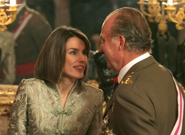 Livro expõe tensões entre Juan Carlos e Letizia, afetando relação com Leonor e Sofia