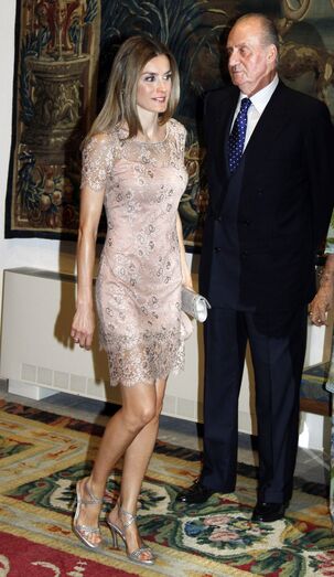 Rei Juan Carlos acusa Letizia de afastar as netas e destruir a família real espanhola