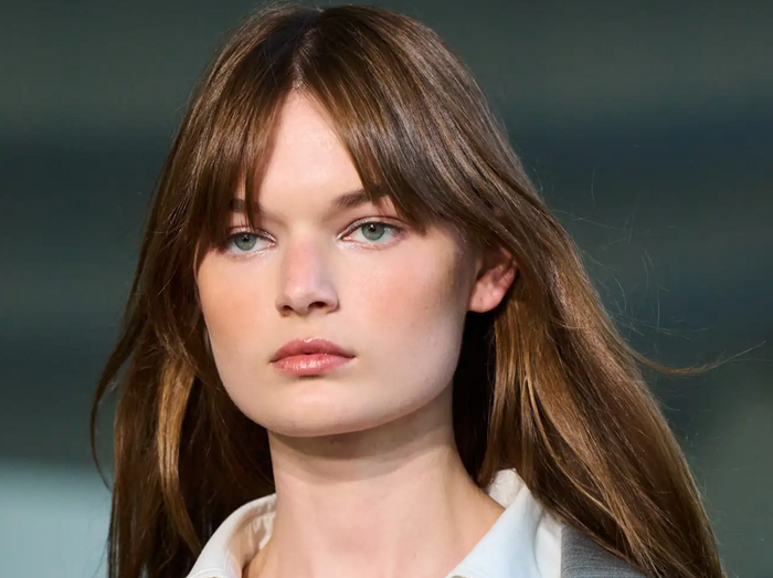 Bases leves para quem não usa muita maquilhagem para um tom saudável