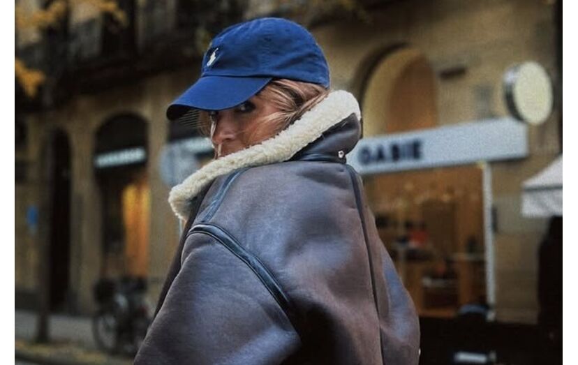 Tem este casaco guardado? Vá já buscá-lo que volta a ser must-have da estação