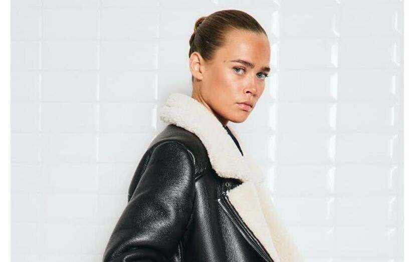 Tem este casaco guardado? Vá já buscá-lo que volta a ser must-have da estação