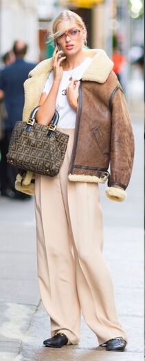 Tem este casaco guardado? Vá já buscá-lo que volta a ser must-have da estação