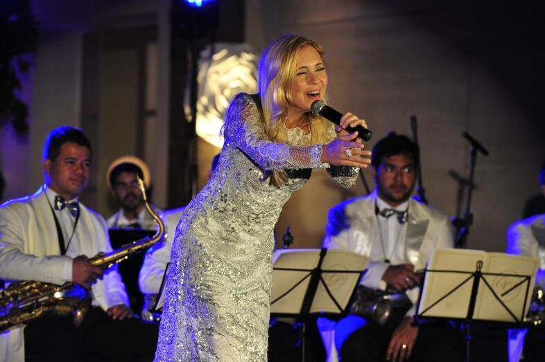 A atriz brasileira Adriana Esteves no papel de Carminha em 'Avenida Brasil', da Globo