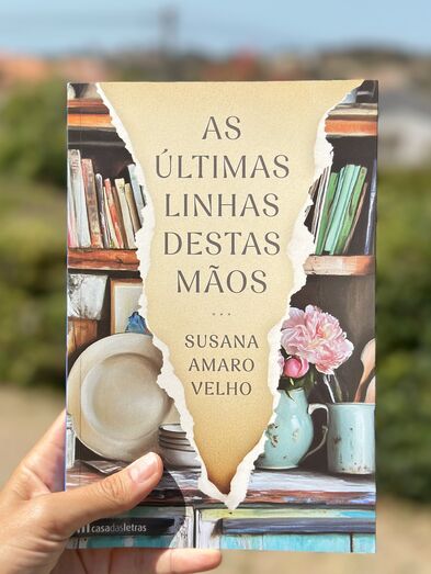 'As Últimas Linhas Destas Mãos', de Susana Amaro Velho, foi reeditado pela Leya