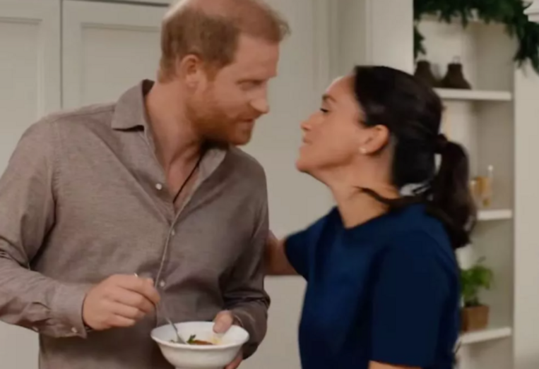 Príncipe Harry participa no programa de Natal de Meghan Markle na Netflix