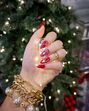 Manicura natalícia é pirosa? No Natal tudo é permitido...