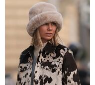 'Biker boots' e saias: a dupla perfeita