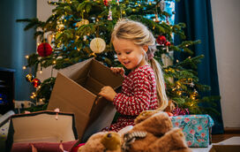 Os brinquedos mais divertidos para oferecer no Natal e que estimulam o desenvolvimento das crianças