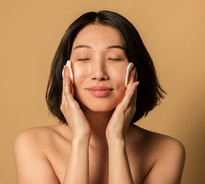 Os grandes favoritos da maquilhagem coreana que dão glow à pele, corrigem imperfeições e unificam sem pesar