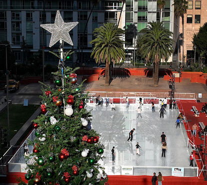 Calce os patins e prepare-se para uma voltinha! Estão abertas as pistas de gelo para este Natal