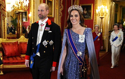 Kate e William marcam presença em evento, após ano de desafios e tensão com vizinhos