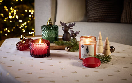 Sugestões de presentes, como a vela Winter Forest, por menos de 5 euros