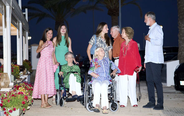 Família real espanhola reunida em Palma de Maiorca após falecimento