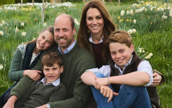 O postal de Natal de William e Kate