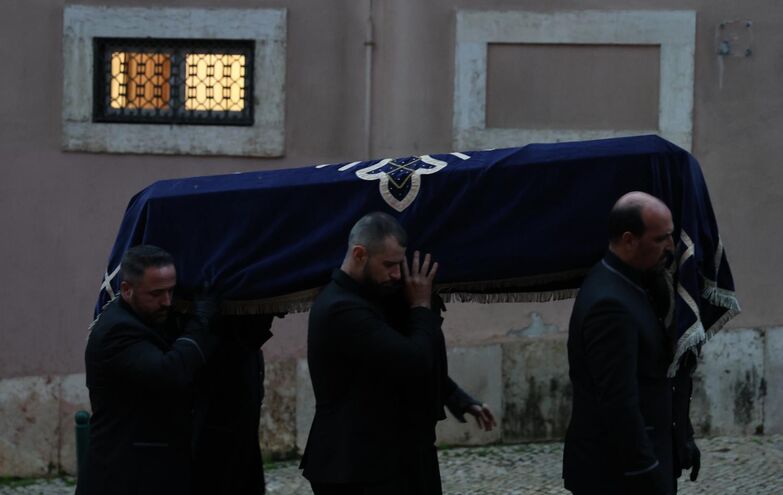 O último adeus discreto a Clara Pinto Correia 