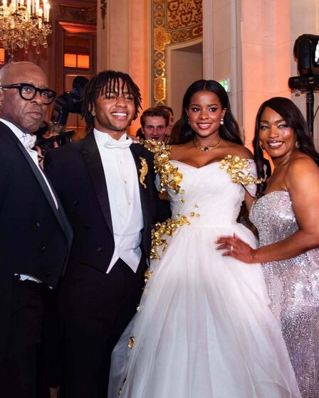 Bronwyn Vance com a mãe, Angela Bassett