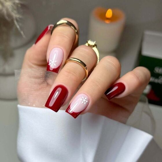 Manicura natalícia é pirosa? No Natal tudo é permitido...