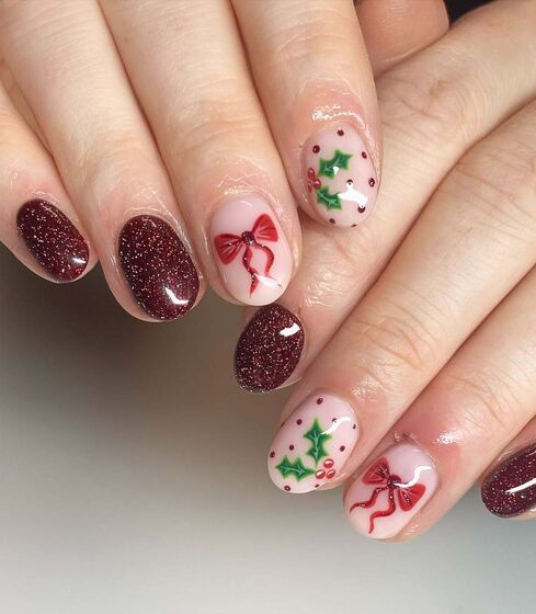 Manicura natalícia é pirosa? No Natal tudo é permitido...