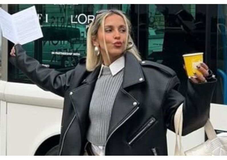 'Biker boots' e saias: a dupla perfeita