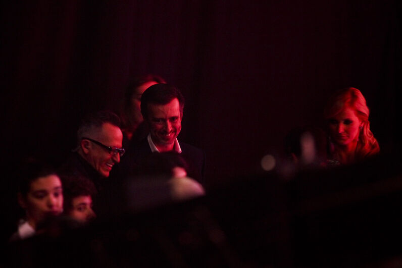 João Cotrim Figueiredo com Cristina Ferreira e Manuel Luís Goucha numa festa da TVI