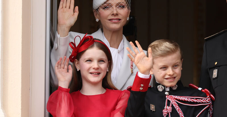 O triunfo de Charlene. Como a princesa do Mónaco conseguiu vencer silenciosamente as críticas, os rumores de traição e criar os filhos longe de polémicas