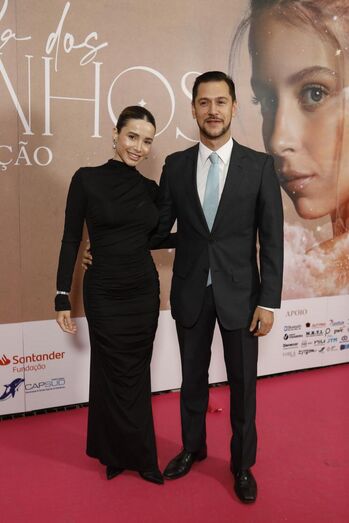 Bruna Gomes e Bernardo Sousa