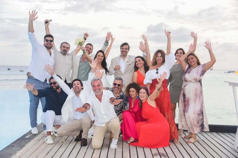 Roberto Pereira e Eva Jesus Gonçalves casam em Cabo Verde na presença de muitos famosos