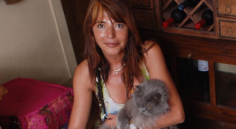 Clara Pinto Correia enfrenta dificuldades financeiras e pessoais