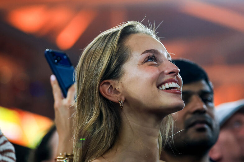 Margarida Corceiro e o namorado juntos no mundo da Fórmula 1