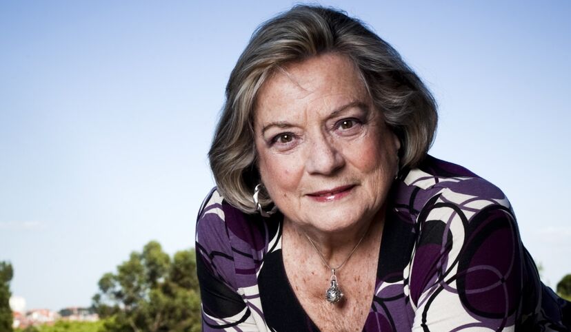 Helena Sacadura Cabral lança livro sobre desafios e memórias