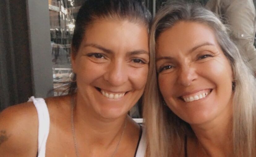 Paula Coelho com a irmã gémea, Sandra