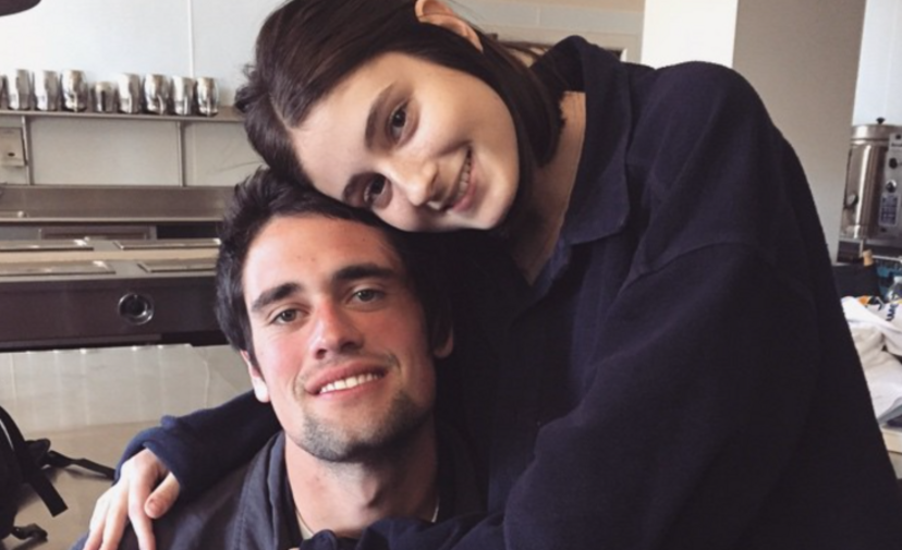 Romy com o irmão, Nick, o principal suspeito do duplo homicídio