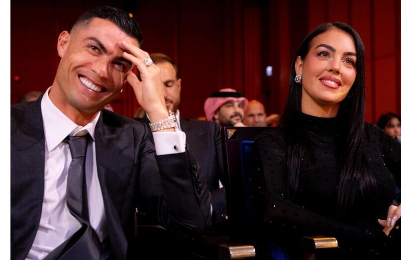 Cristiano Ronaldo e Georgina Rodríguez nos Globe Soccer Awards, no Dubai