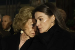 Dor aproxima Rainha Sofia e Letizia. Como a rainha consolou a sogra no funeral da irmã